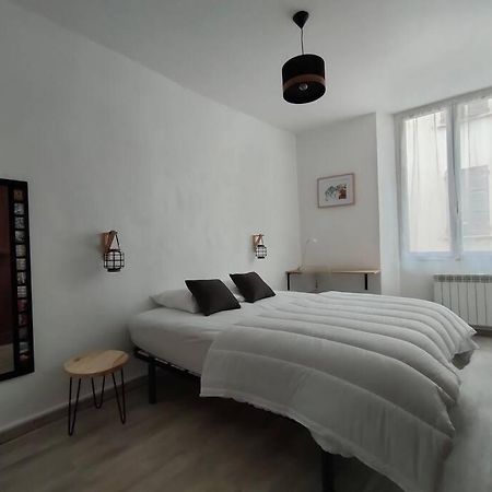 Appartement Au Coeur Du Village シストロン エクステリア 写真